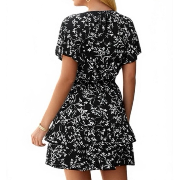 New KATE & LILY Navy Floral Ruffle Dress Women’s Sz 1X Short Sleeve Button Front - Picture 11 of 12